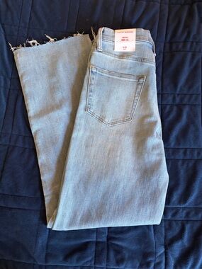 Lucky Brand Light Wash Slim Straight Women’s Jeans